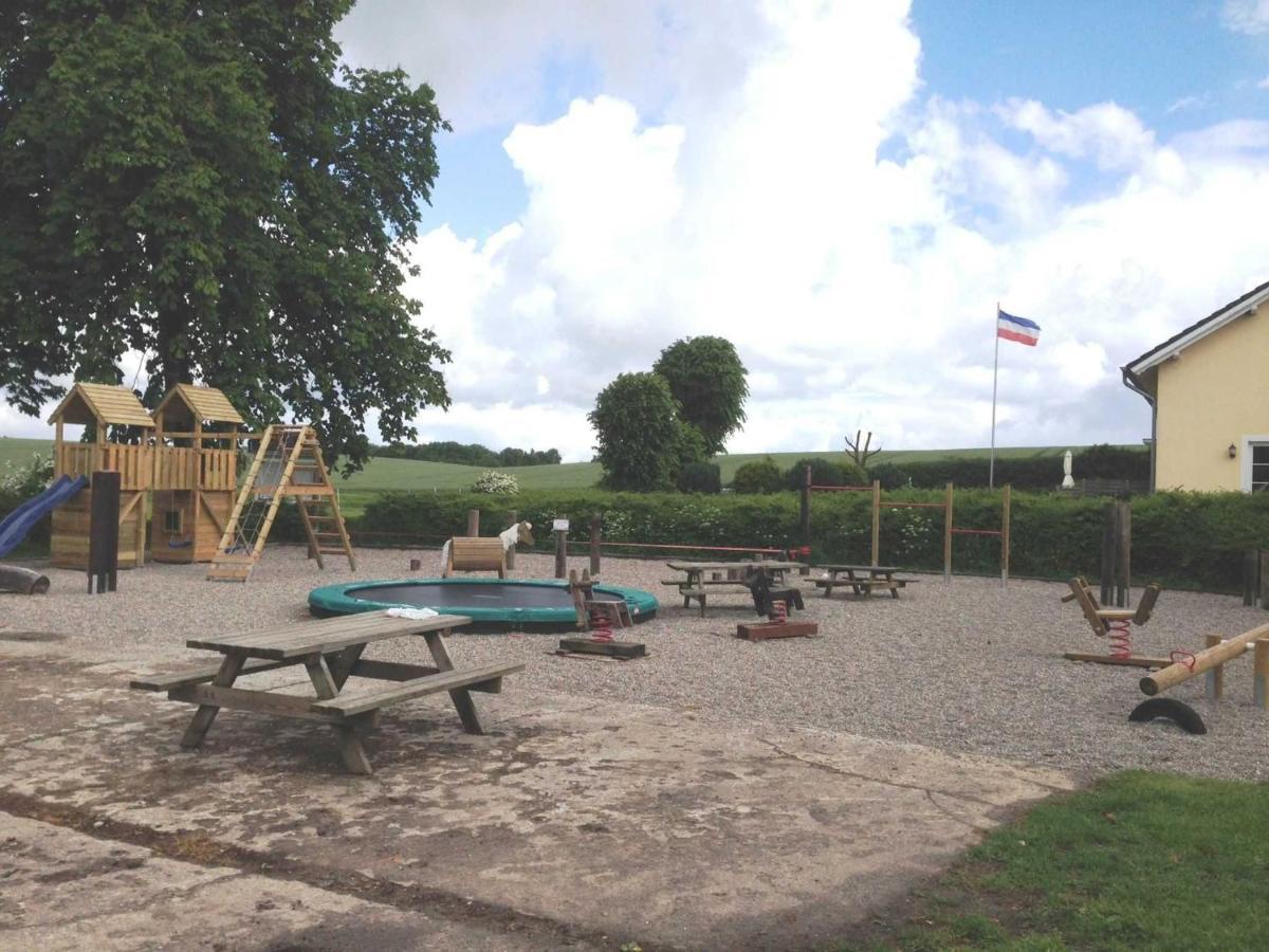 Ferienwohnungen Gut Oestergaard Steinberg  Bagian luar foto
